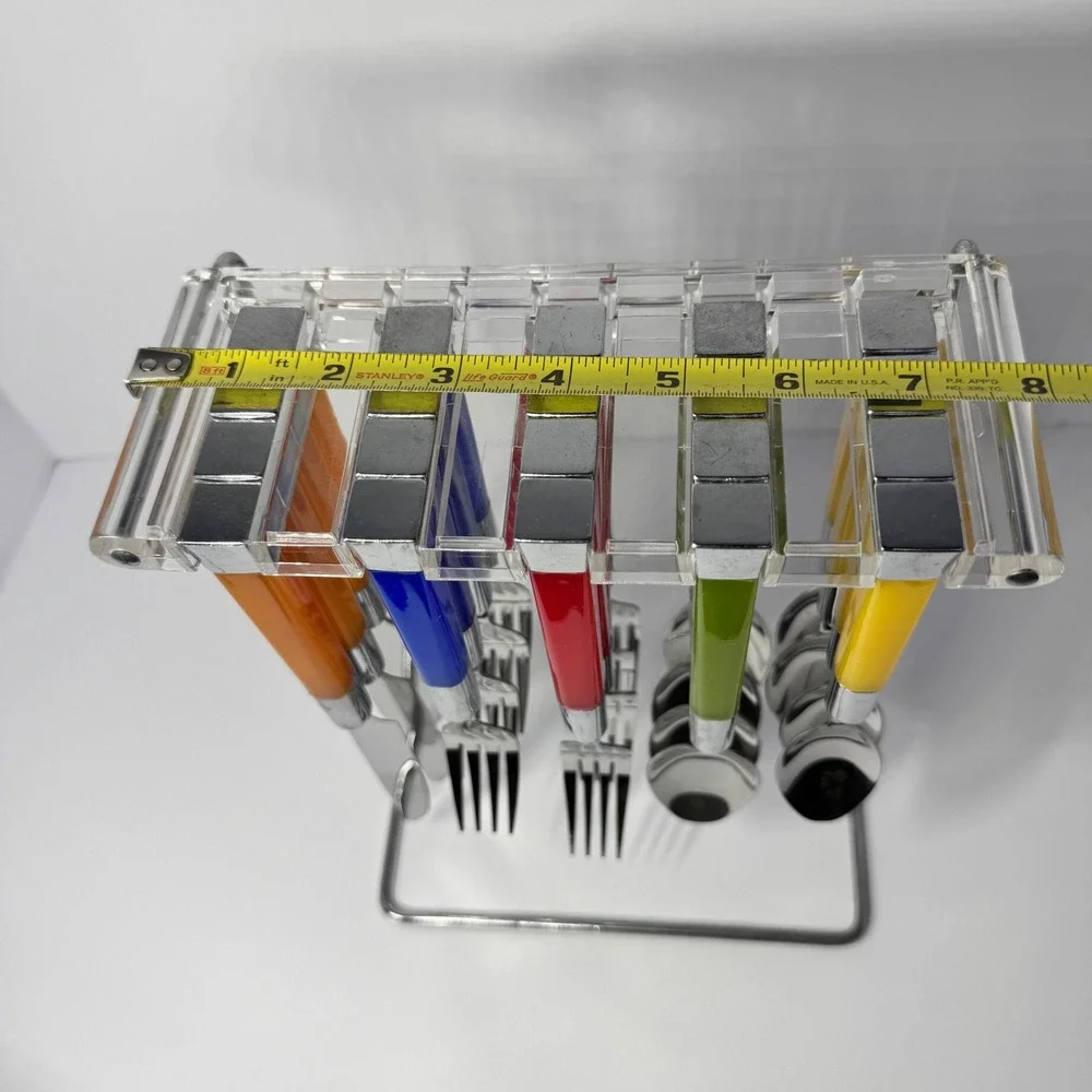 VTG Cambridge Silversmiths Temptation 20pc Flatware Set Hanging Stand Multicolor